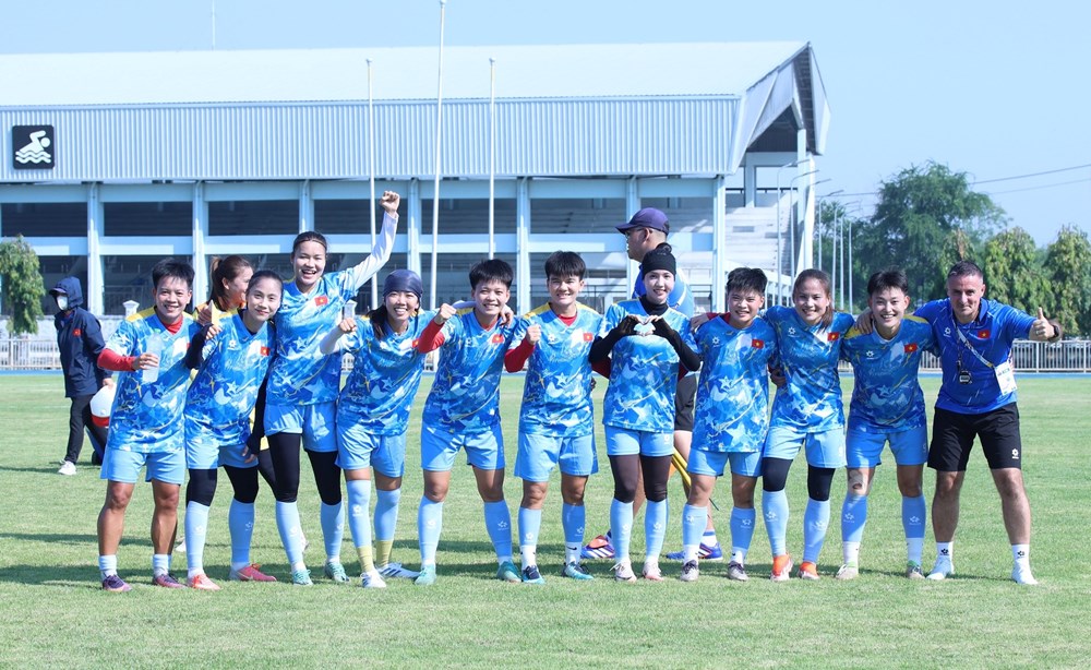 Đầu xuôi, đuôi lọt - ảnh 1