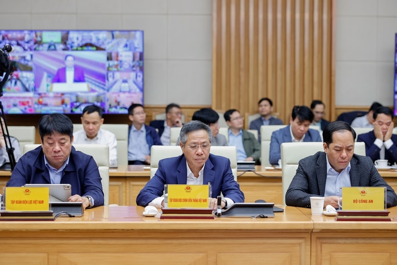 Thủ tướng chủ trì phiên họp thứ 7 của Ban Chỉ đạo các dự án đường sắt- Ảnh 3.