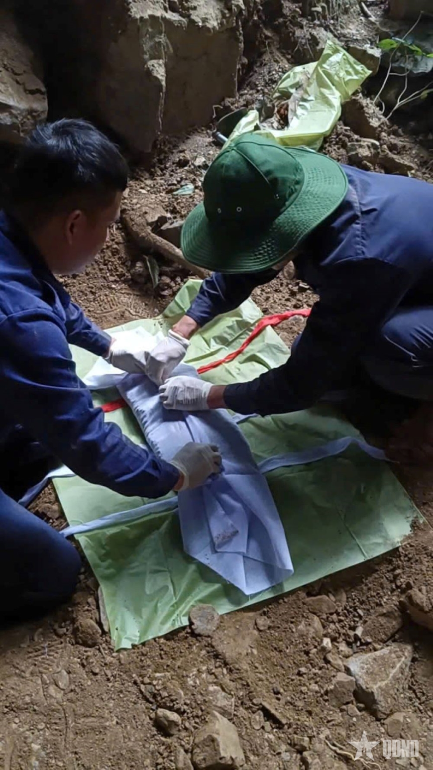 Tìm thấy hài cốt liệt sĩ cùng nhiều di vật tại tỉnh Bolikhamxay (Lào)