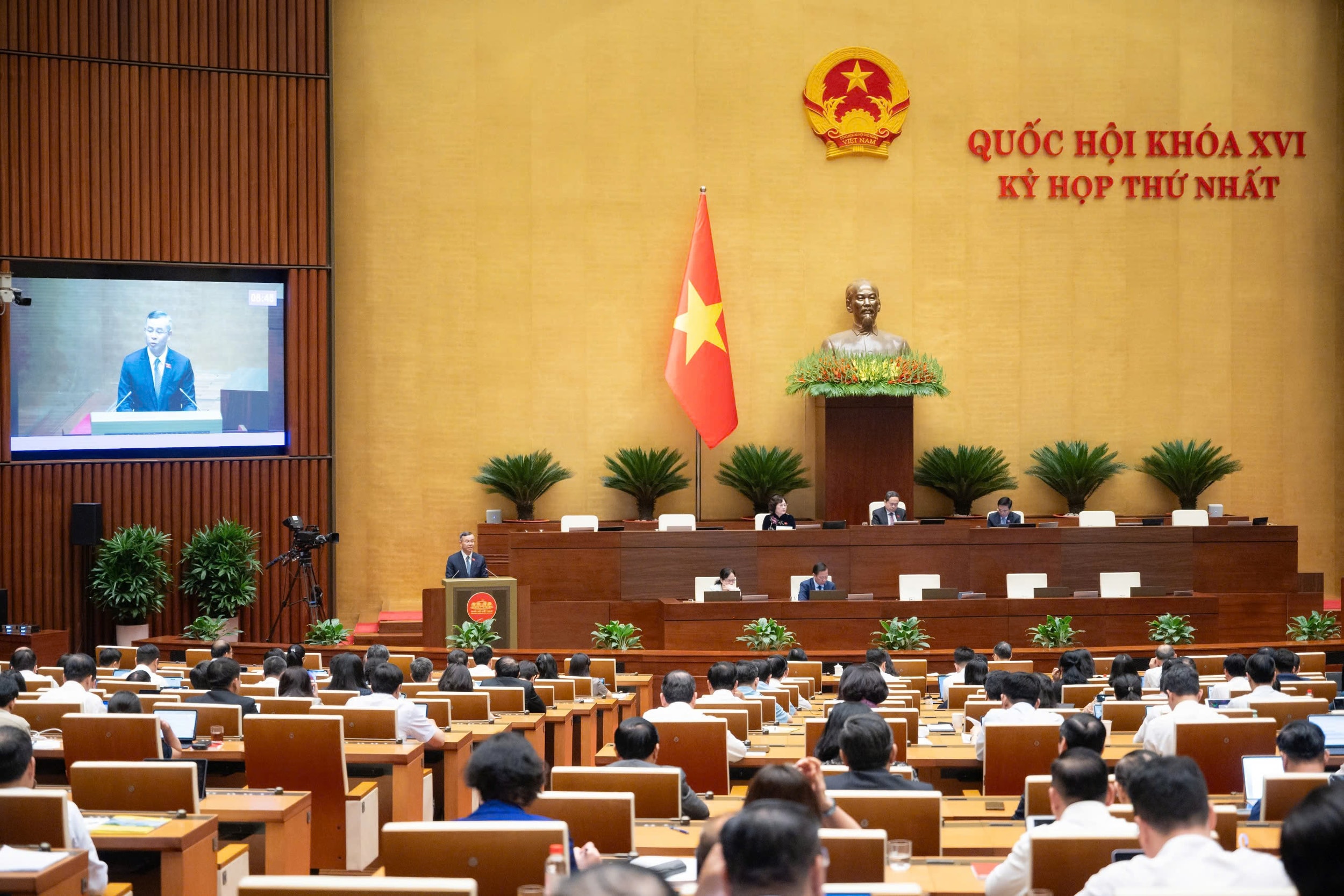 Toàn cảnh phiên họp Quốc hội chiều 21/4.