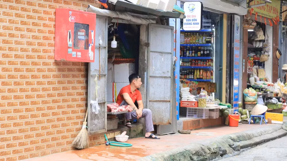 Cần hài hòa lợi ích giữa lập lại trật tự, mỹ quan đô thị với bài toán sinh kế của người dân. anh-2can-hai-hoa-loi-ich-giua-lap-lai-trat-tu-my-quan-do-thi-voi-bai-toan-sinh-ke-cua-nguoi-dan.png