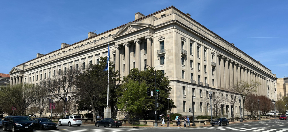 Toà nhà Bộ Tư pháp Mỹ. Ảnh: CC/APK robert-f-kennedy-department-of-justice-building.jpg