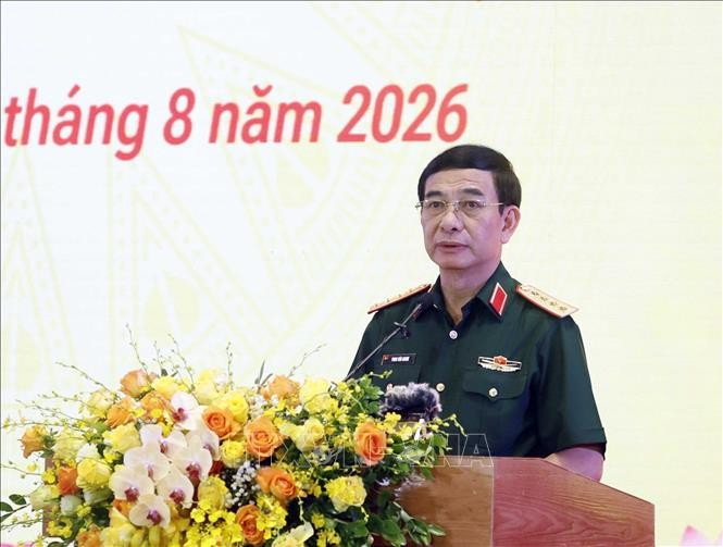 Đại tướng Phan Văn Giang, Uỷ viên Bộ Chính trị, Phó Bí thư Quân uỷ Trung ương, Phó Thủ tướng Chính phủ, Bộ trưởng Bộ Quốc phòng phát biểu. Ảnh: Thống Nhất/TTXVN Đại tướng Phan Văn Giang, Uỷ viên Bộ Chính trị, Phó Bí thư Quân uỷ Trung ương, Phó Thủ tướng Chính phủ, Bộ trưởng Bộ Quốc phòng phát biểu. Ảnh: Thống Nhất/TTXVN