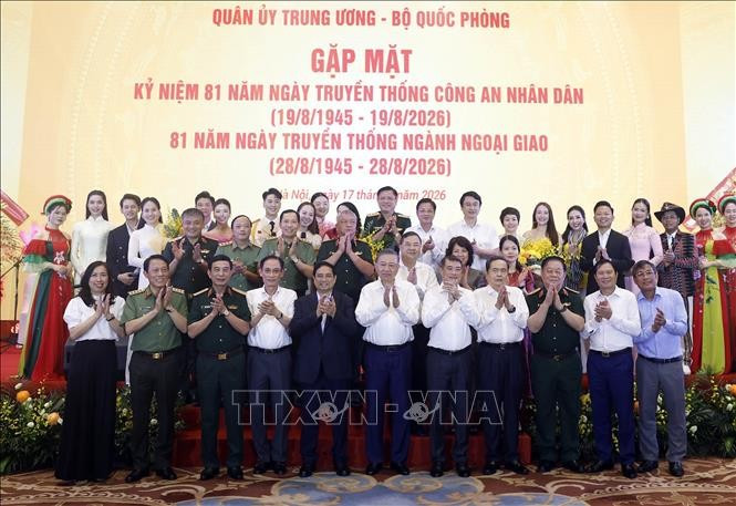 Tổng Bí thư, Chủ tịch nước Tô Lâm và các đại biểu. Ảnh: Thống Nhất/TTXVN Tổng Bí thư, Chủ tịch nước Tô Lâm và các đại biểu. Ảnh: Thống Nhất/TTXVN